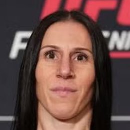 Jamey-Lyn Horth